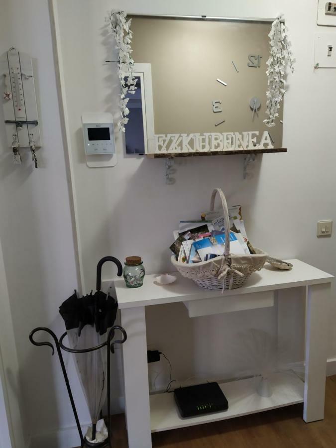 شقة Apartamento Ezkubenea Rentería المظهر الخارجي الصورة